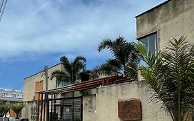VILA MILAGRES duplex boutique 200M da praia